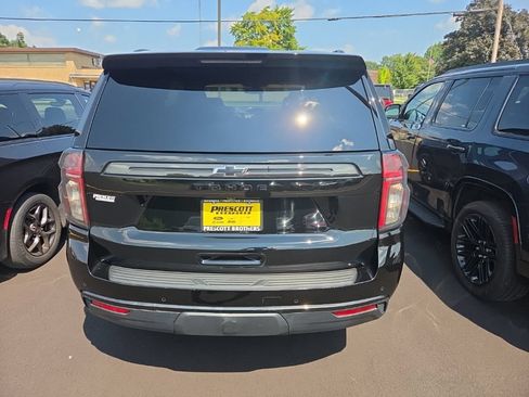 Used 2021 Chevrolet Tahoe Z71 w/ Z71 Signature Package AWD/4WD image 5