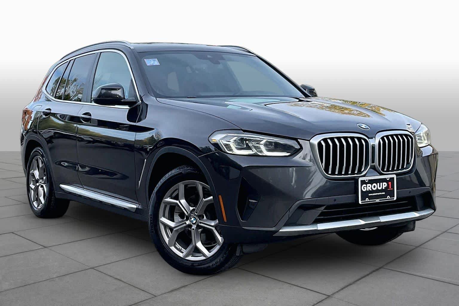 Used 2022 BMW X3 xDrive30i w/ Premium Package 2 AWD/4WD image 2
