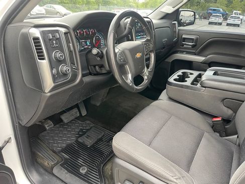 Used 2018 Chevrolet Silverado 1500 LT w/ Rally 2 Edition AWD/4WD image 12