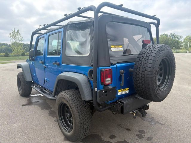 Used 2015 Jeep Wrangler Unlimited Sport w/ Connectivity Group AWD/4WD image 10