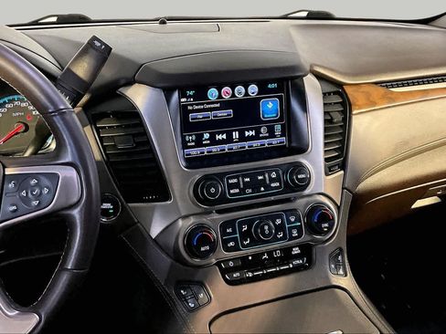 Used 2020 GMC Yukon XL Denali w/ Denali Premium Package AWD/4WD image 7