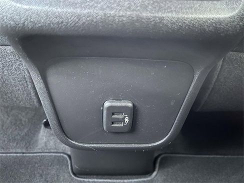 Certified 2024 Chevrolet Equinox RS image 18