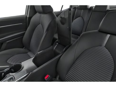 Used 2020 Toyota Camry SE w/ Carpet Mat Package FWD image 15