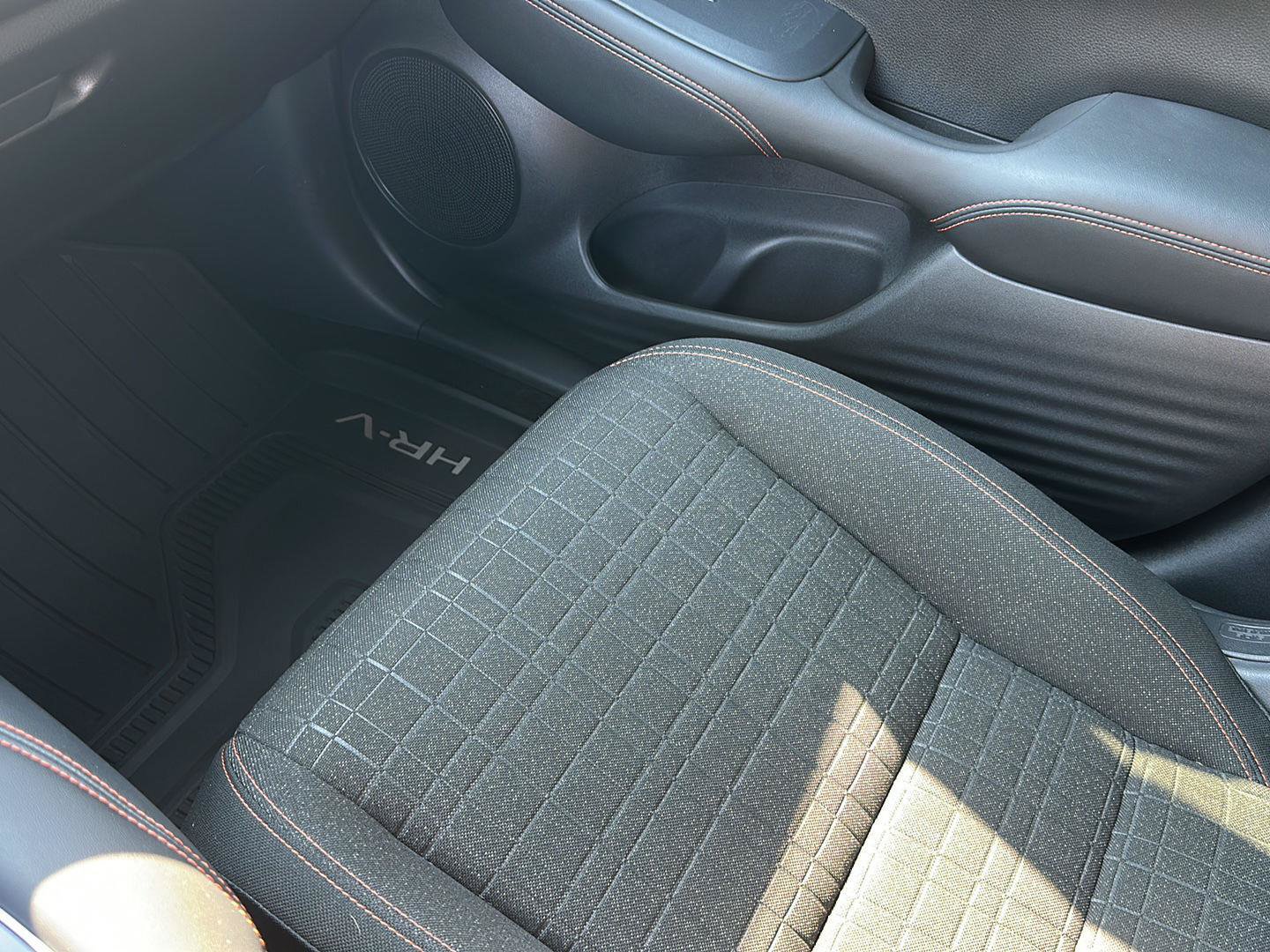 Used 2024 Honda HR-V Sport image 25