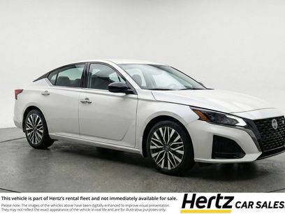 Used 2025 Nissan Altima 2.5 SV