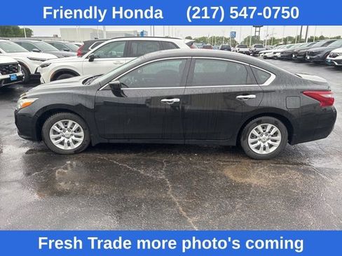 Used 2018 Nissan Altima 2.5 S w/ S Convenience Package FWD image 2