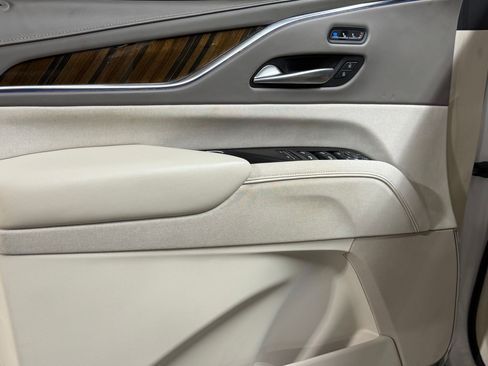 Used 2023 Cadillac Escalade Sport Platinum w/ LPO, ONYX Package RWD image 11