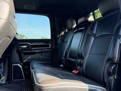 Used 2022 RAM 2500 Laramie w/ Night Edition AWD/4WD image 32