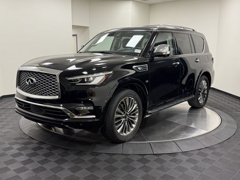 Used 2020 INFINITI QX80 Luxe w/ Sensory Package RWD image 3