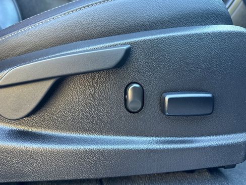 Used 2022 Chevrolet Colorado ZR2 image 21