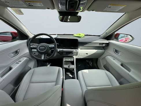 Used 2024 Hyundai Kona Limited FWD image 10