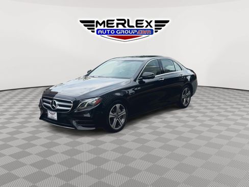 Used 2020 Mercedes-Benz E 350 4MATIC Sedan w/ Parking Assistance Package image 4