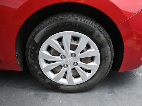 Used 2021 Hyundai Accent SE image 16