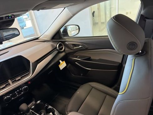 New 2026 Chevrolet Trax ACTIV w/ Driver Confidence Package image 19
