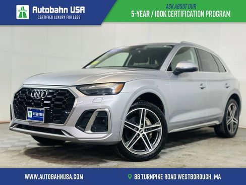 Used 2021 Audi Q5 e Prestige w/ Prestige Package image 1