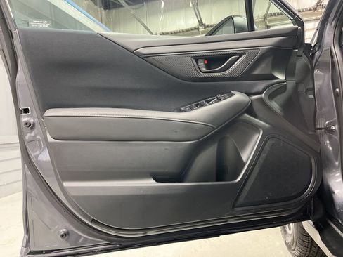 Certified 2025 Subaru Outback Base image 13