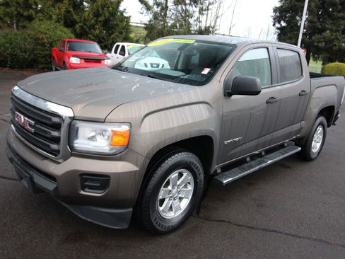 Used 2016 GMC Canyon Base w/ Convenience Package image 8