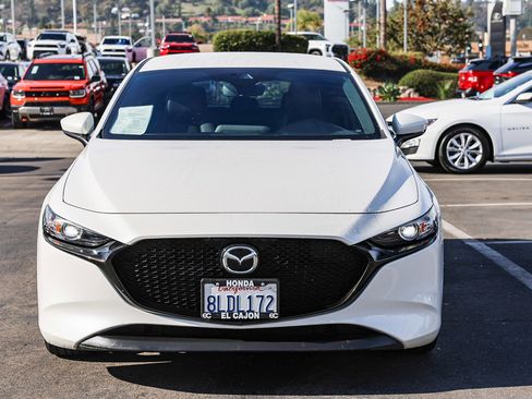 Used 2019 MAZDA MAZDA3 Hatchback w/ Preferred Package image 18