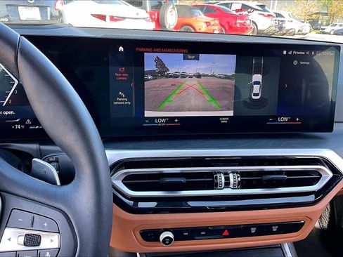 Used 2023 BMW 330i 330i w/ Premium Package image 5