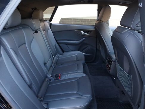 Used 2019 Audi Q8 Prestige image 23