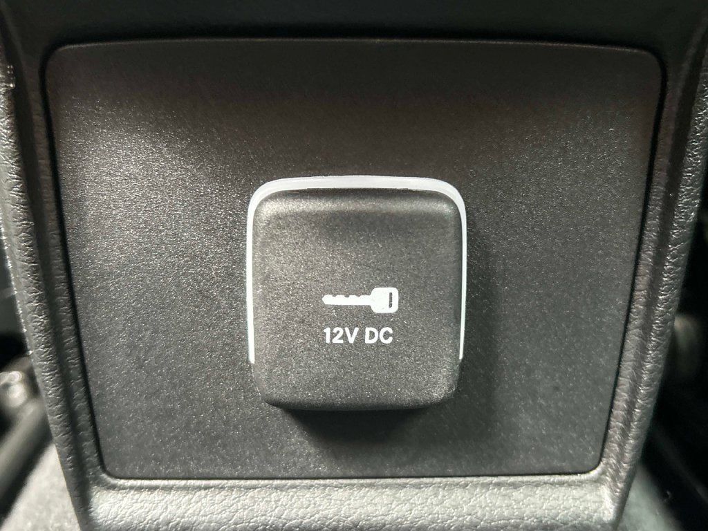 Certified 2023 Jeep Compass Limited w/ Sun and Sound Group AWD/4WD image 19