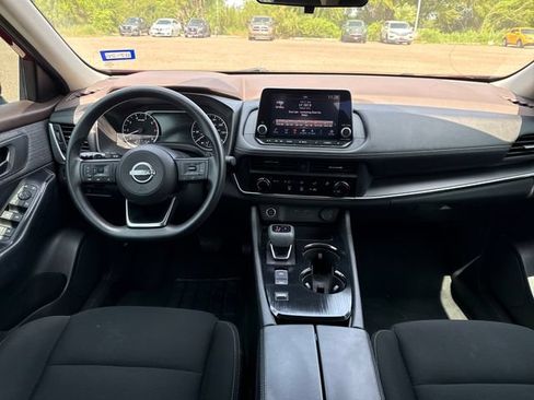 Certified 2023 Nissan Rogue S FWD image 11