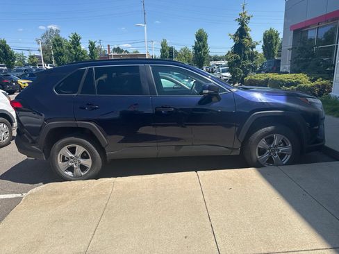 Used 2025 Toyota RAV4 XLE FWD image 4