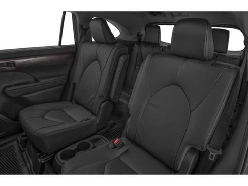 Certified 2021 Toyota Highlander Limited AWD/4WD image 13