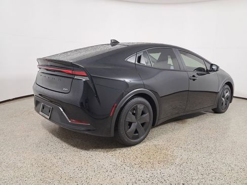 Used 2026 Toyota Prius LE image 5