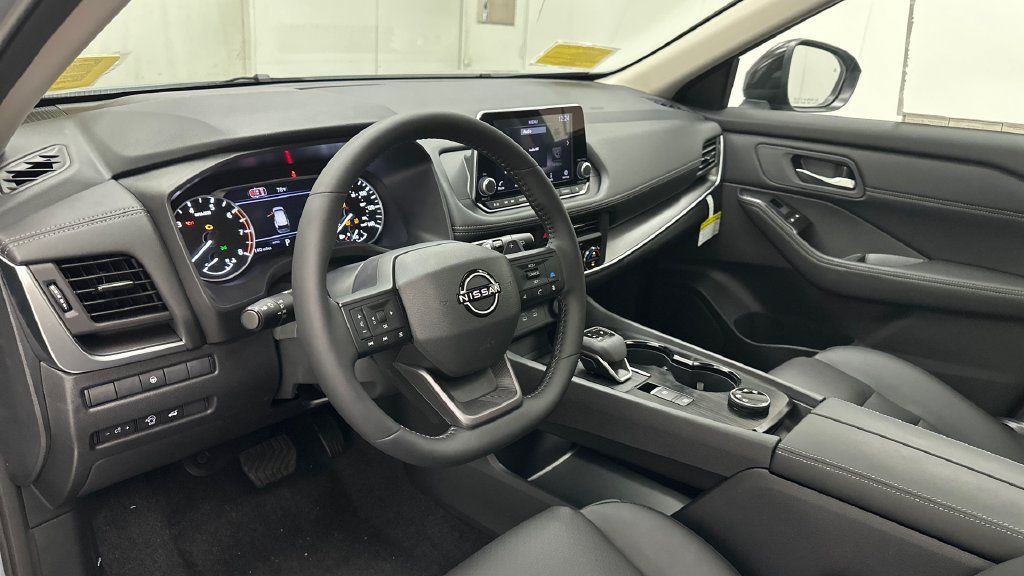 New 2026 Nissan Rogue Dark Armor AWD/4WD image 18