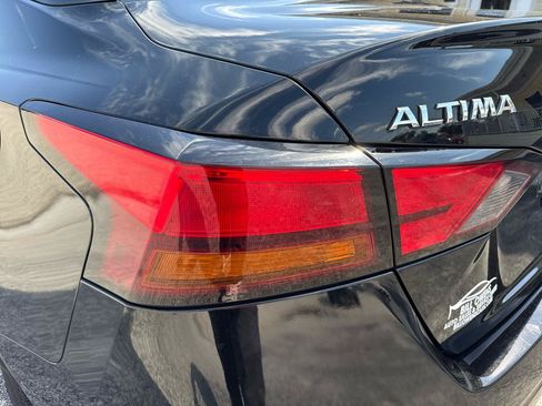 Used 2020 Nissan Altima 2.5 S FWD image 53