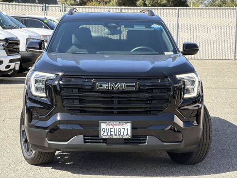 Used 2026 GMC Terrain Elevation w/ Black Edition FWD image 2