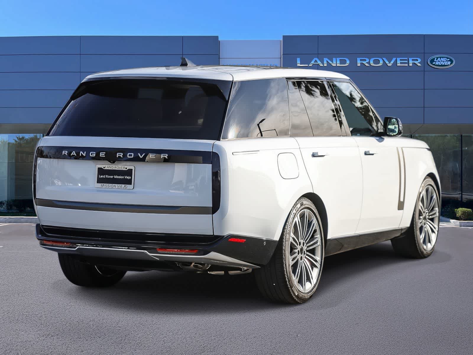 New 2026 Land Rover Range Rover SE AWD/4WD image 5