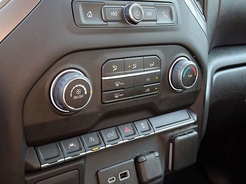 Certified 2023 Chevrolet Silverado 1500 Custom AWD/4WD image 15