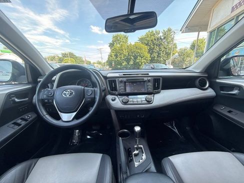 Used 2013 Toyota RAV4 Limited AWD/4WD image 21