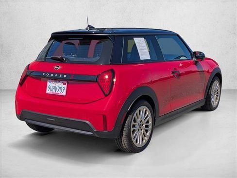 Used 2025 MINI Cooper S FWD image 5