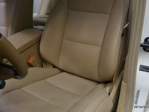 Used 2013 Mercedes-Benz S 550 4MATIC image 15