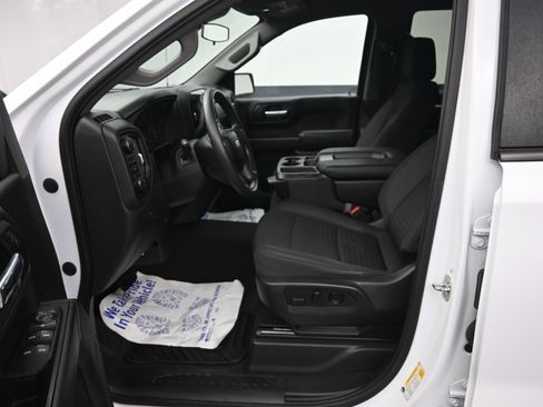 Used 2022 Chevrolet Silverado 1500 Custom image 19