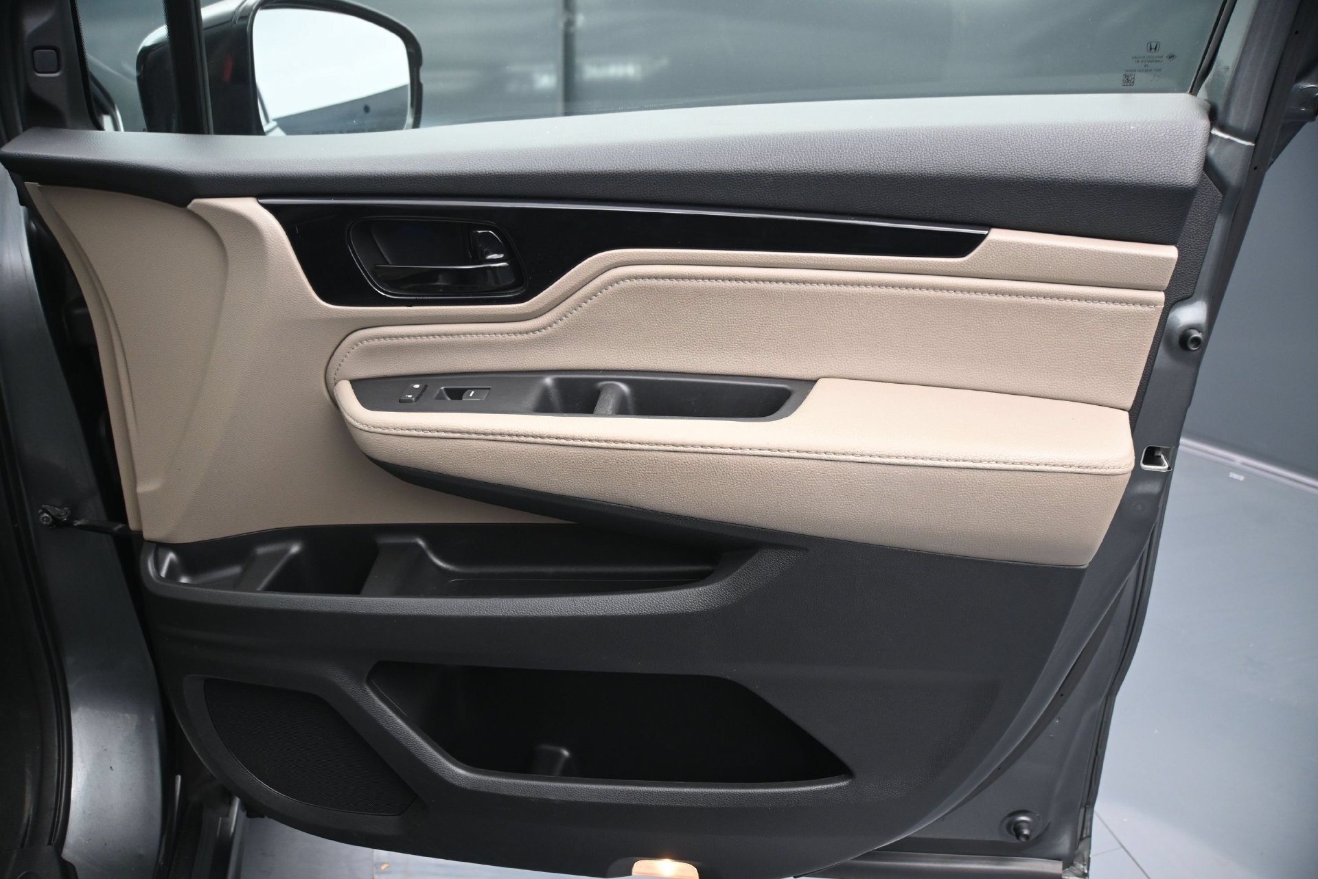 Used 2019 Honda Odyssey Elite image 12