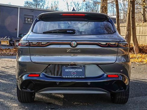 Used 2024 Alfa Romeo Tonale Ti w/ Active Assist Package image 5