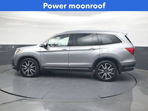 Certified 2019 Honda Pilot Touring image 7