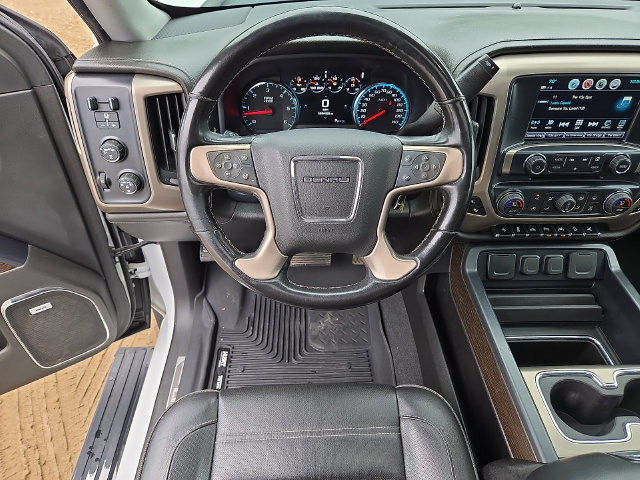 Used 2018 GMC Sierra 1500 Denali w/ Denali Ultimate Package AWD/4WD image 3