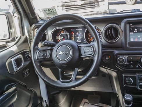 Used 2019 Jeep Wrangler Unlimited Sport S image 16