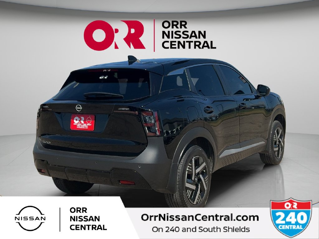 Used 2025 Nissan Kicks SV FWD image 5