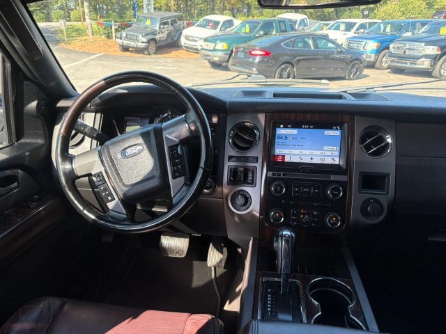 Used 2016 Ford Expedition EL Platinum AWD/4WD image 18