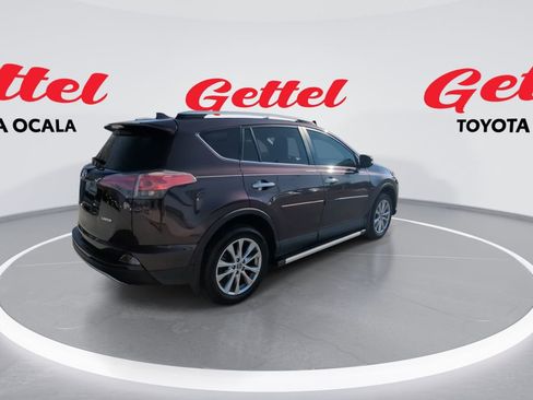Used 2018 Toyota RAV4 Limited image 8