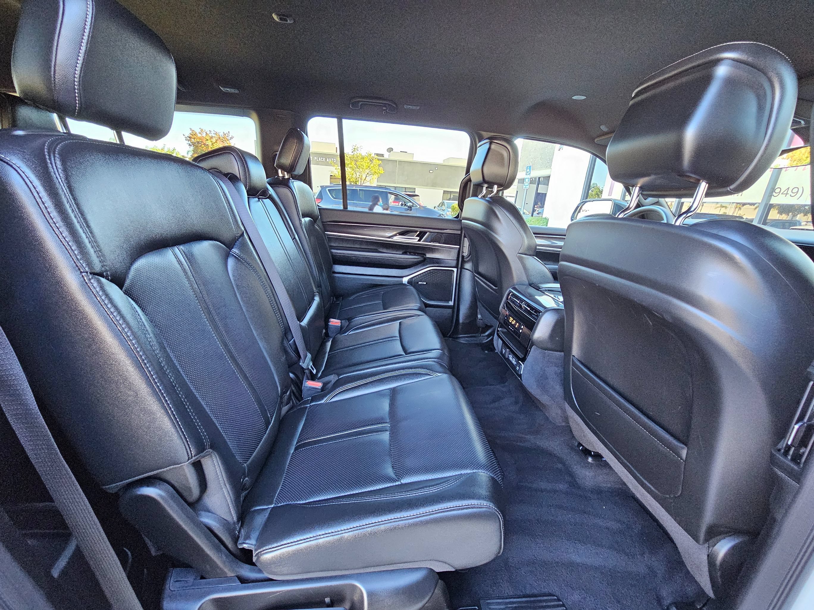 Used 2024 Jeep Wagoneer L 4WD image 22