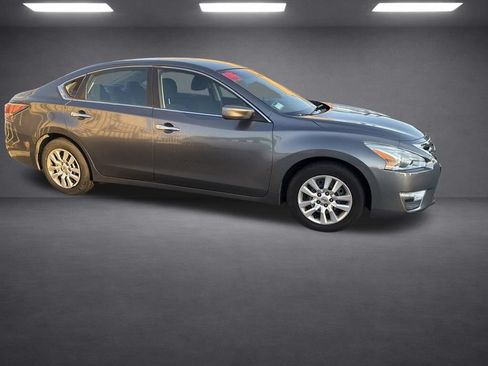 Used 2015 Nissan Altima 2.5 S w/ Power Driver Seat Package FWD image 22