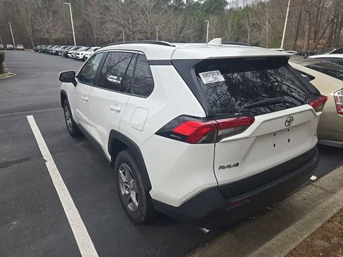 Used 2024 Toyota RAV4 XLE image 5