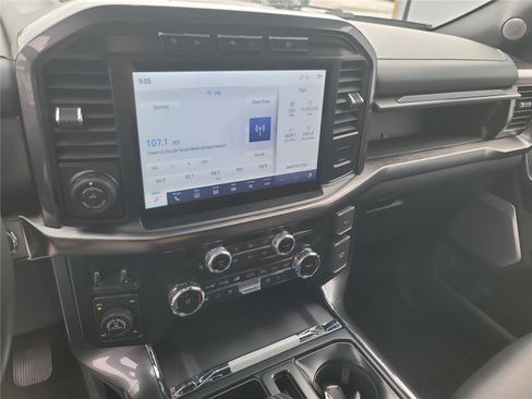 Used 2023 Ford F150 Lariat w/ Equipment Group 502A High image 24